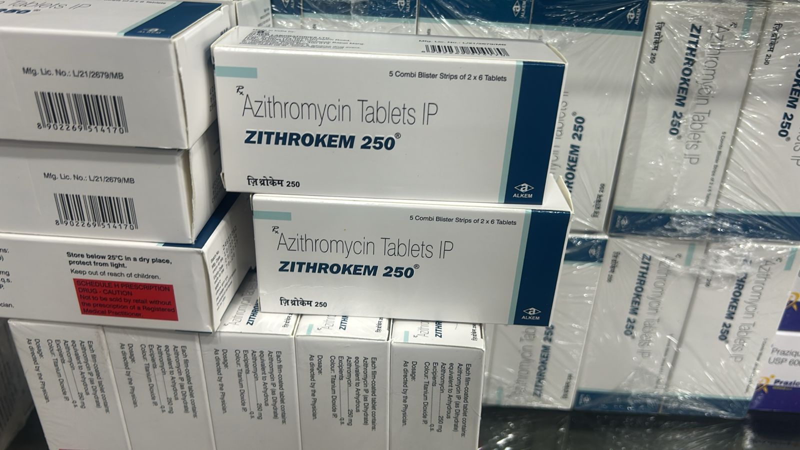 Azithromycin